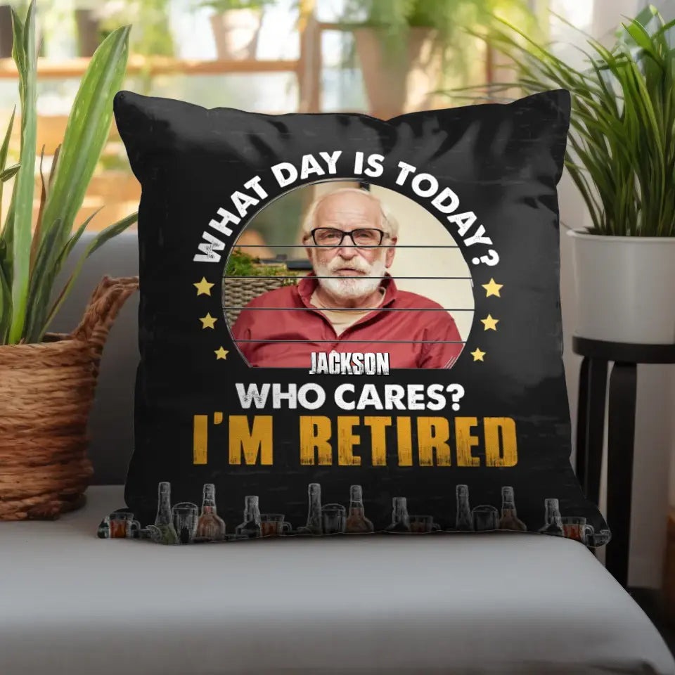 Who Cares I'm Retired - Personalized Gifts For Grandpa - Pillow