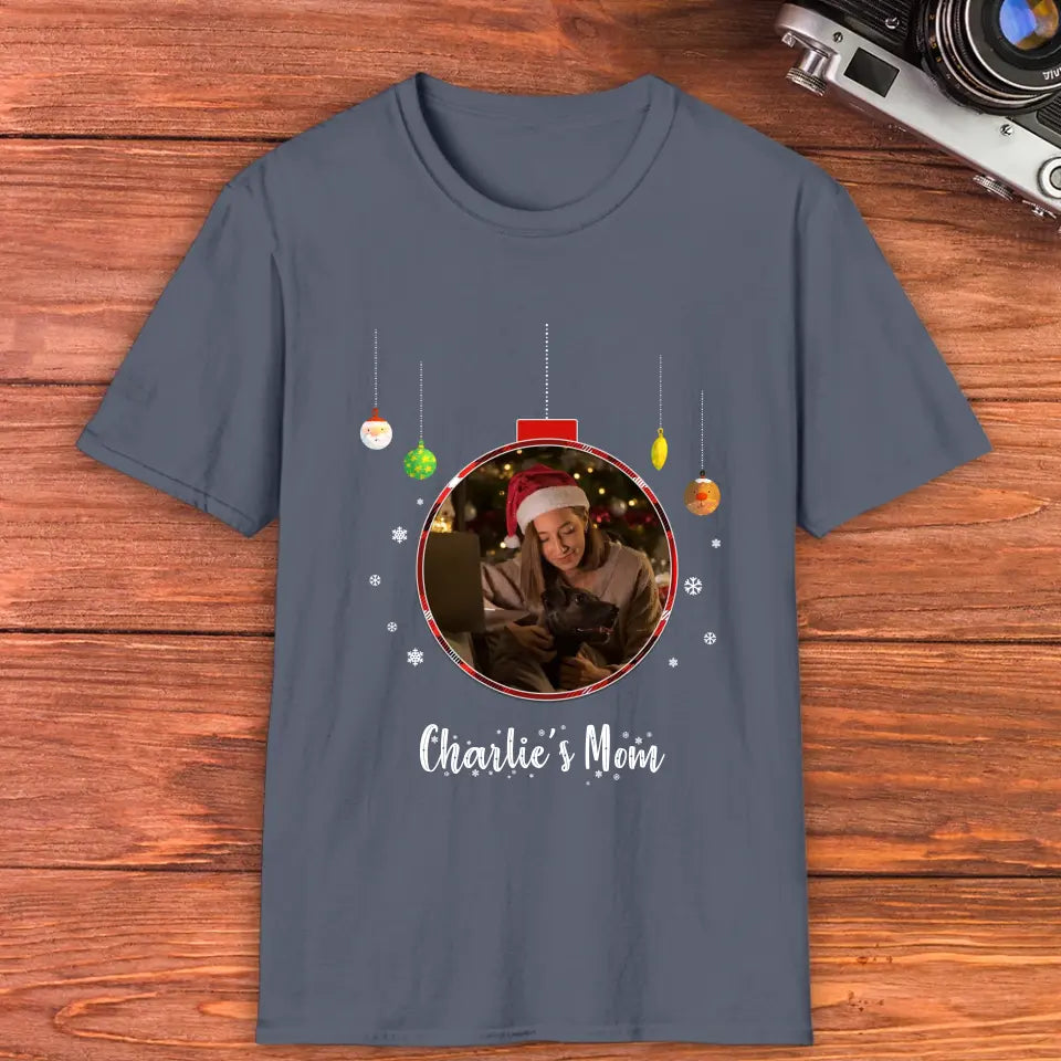 Christmas Ornament - Custom Photo - Personalized Gift For Dog Lovers - Family T-Shirt