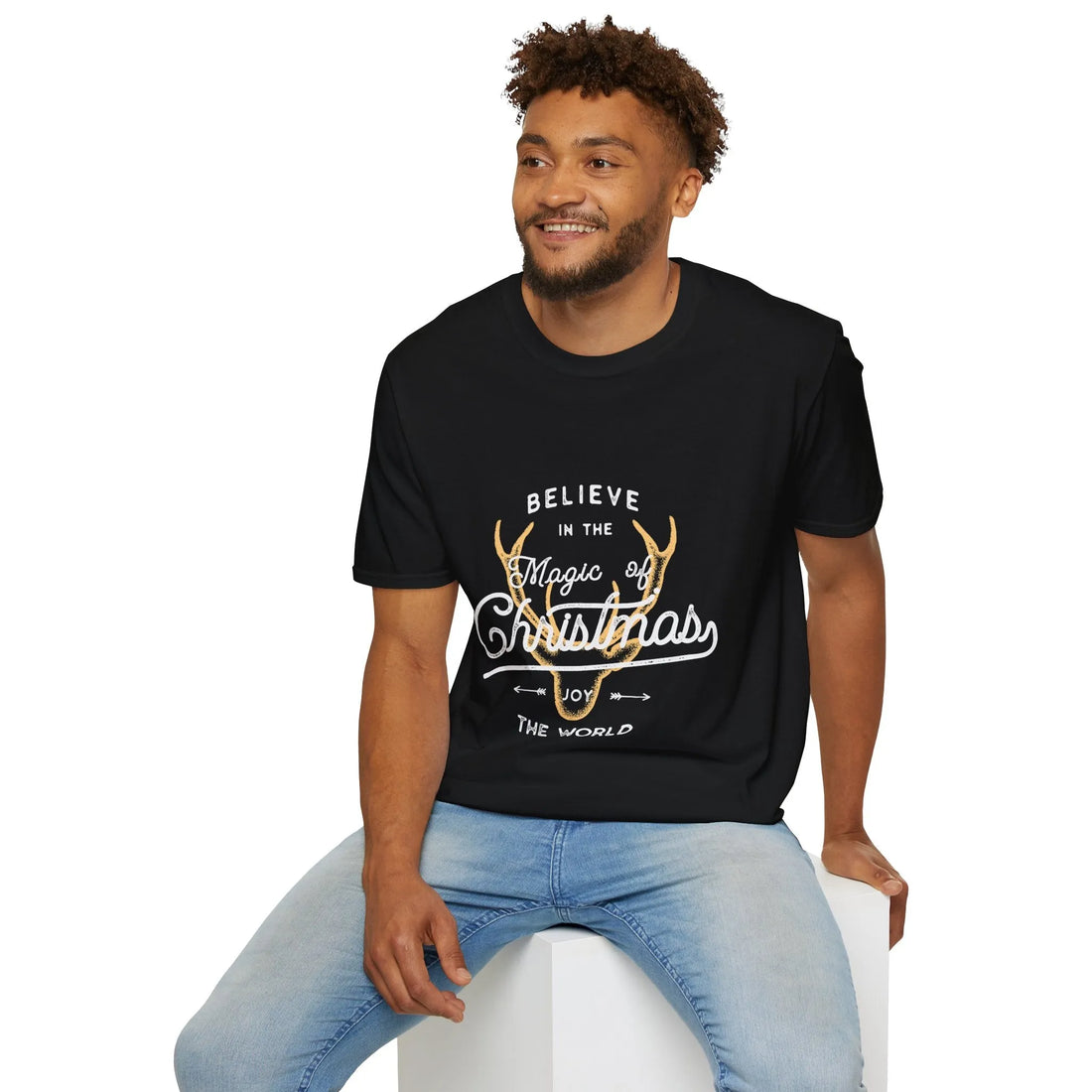 Believe In The Magic Of Christmas - Unisex T-Shirt