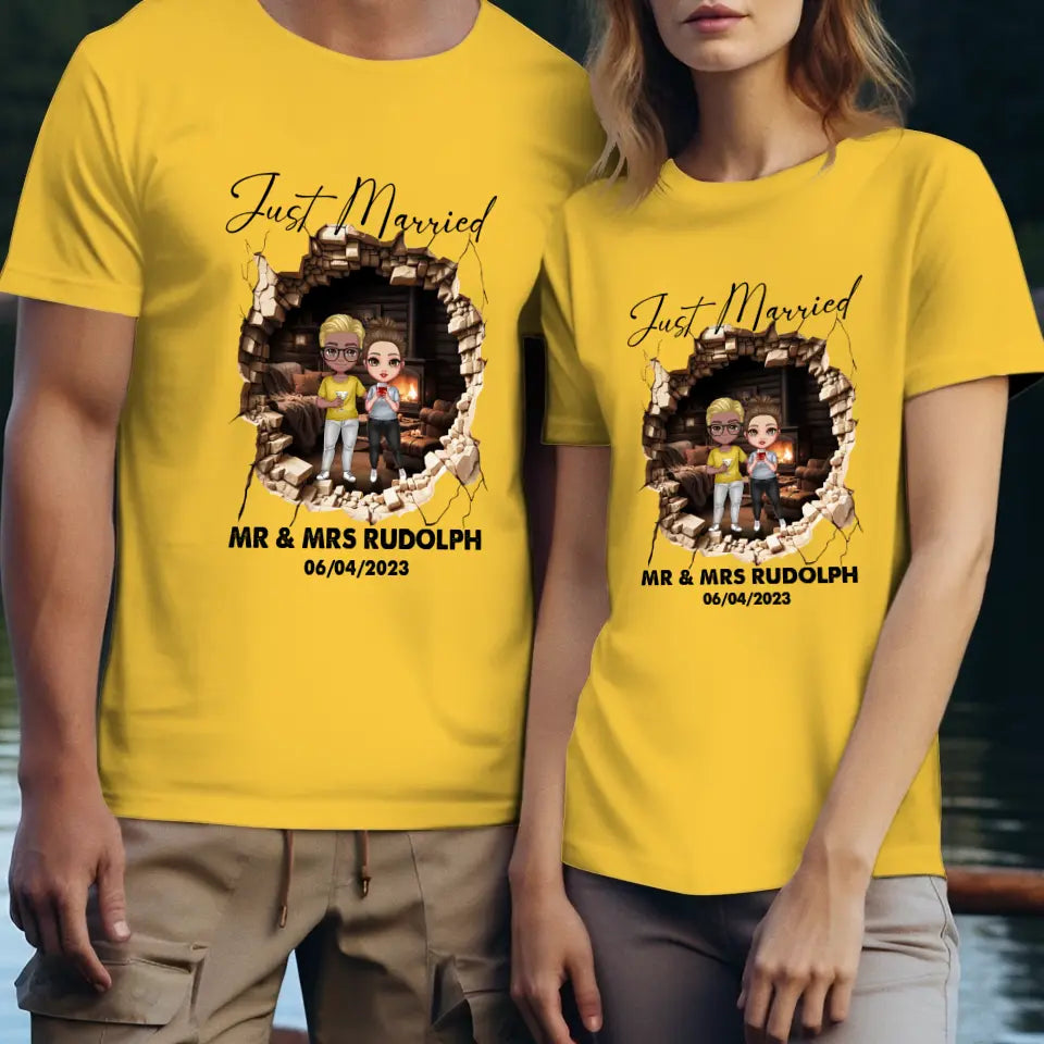 Just Married - Custom Name - Personalized Gifts for Couples - Unisex T-Shirt