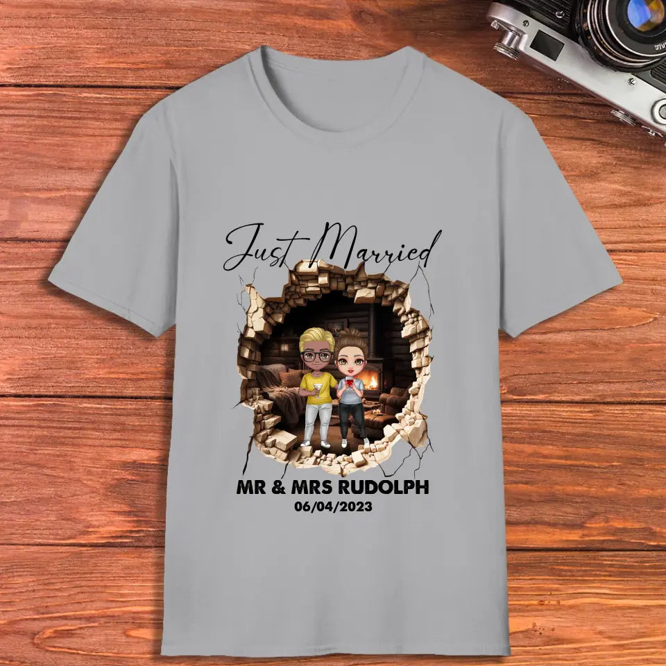 Just Married - Custom Name - Personalized Gifts for Couples - Unisex T-Shirt