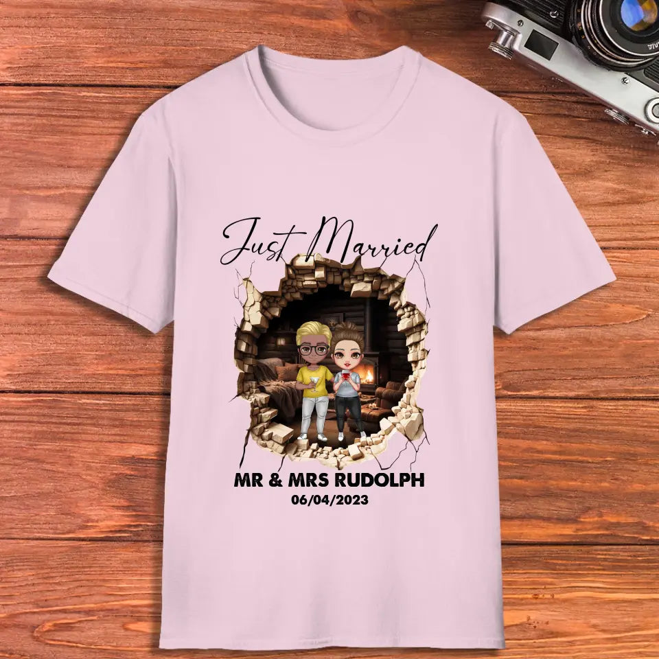 Just Married - Custom Name - Personalized Gifts for Couples - Unisex T-Shirt