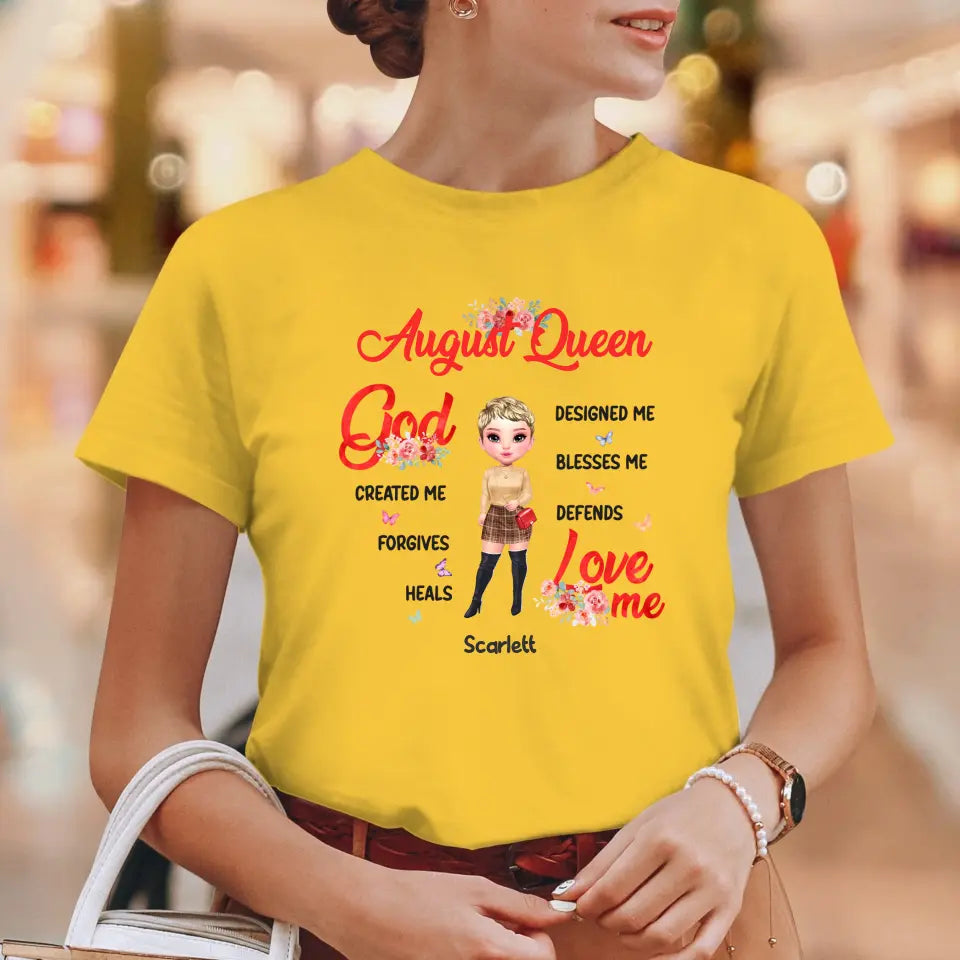 August Queen - Custom Month - Personalized Gifts For Mom - T-Shirt