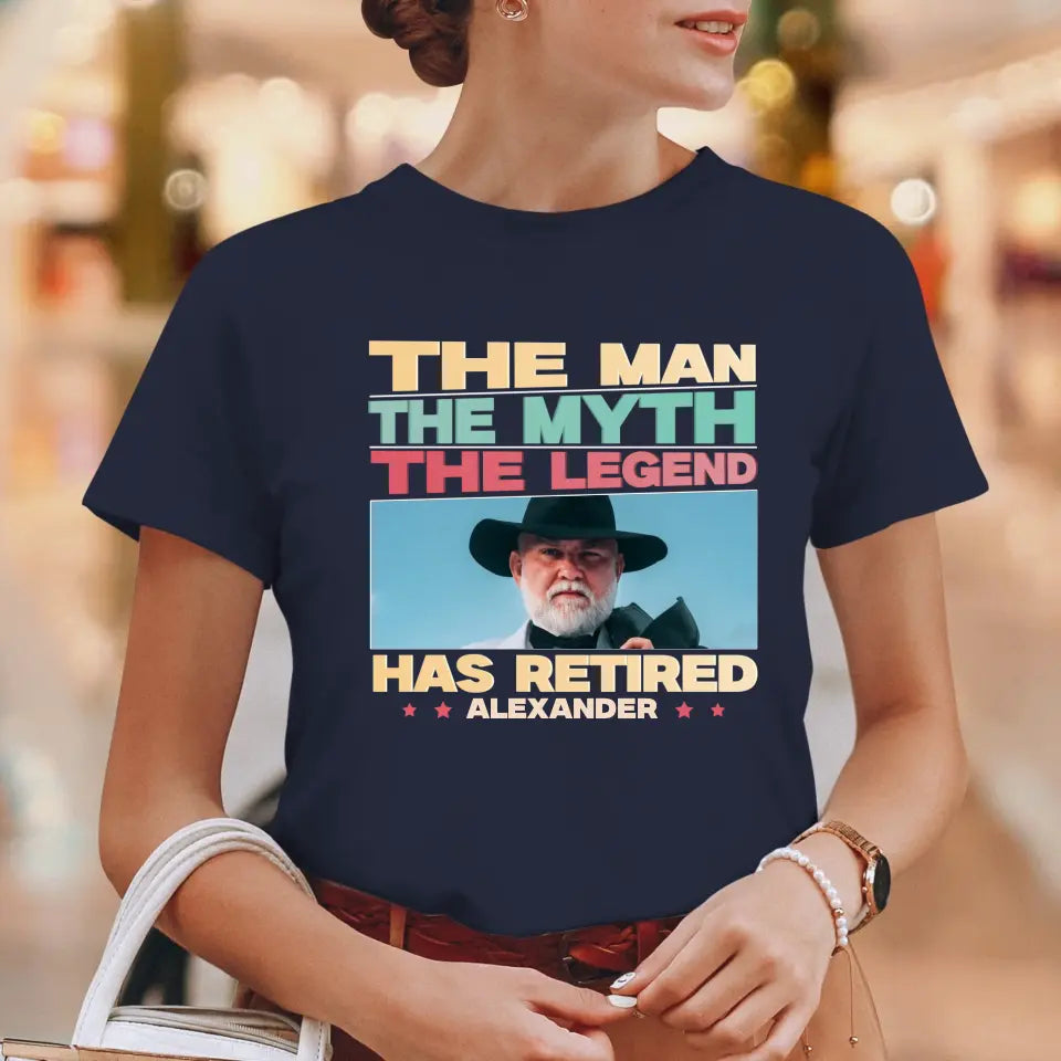 Retired Grandpa - Custom Photo - Personalized Gifts For Grandpa - T-Shirt