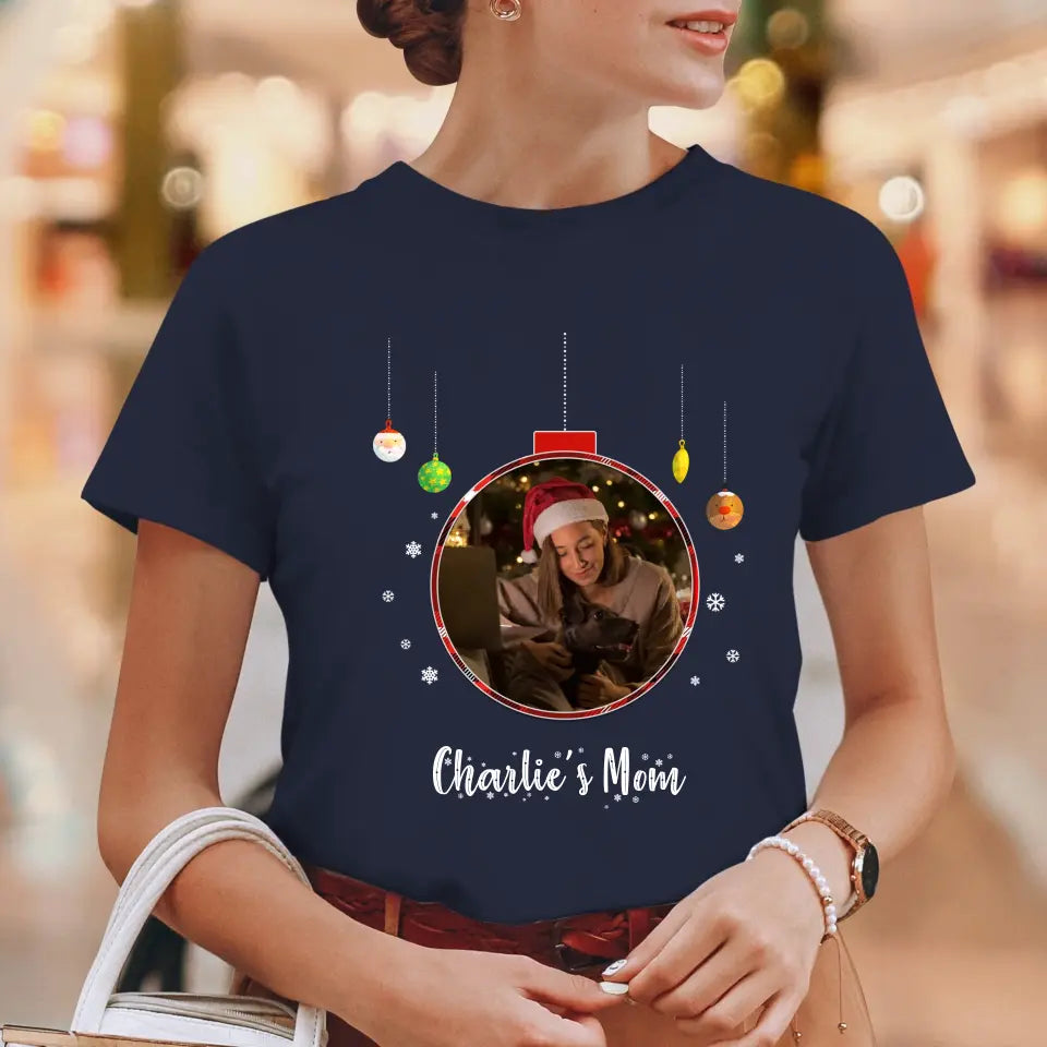 Christmas Ornament - Custom Photo - Personalized Gift For Dog Lovers - Family T-Shirt