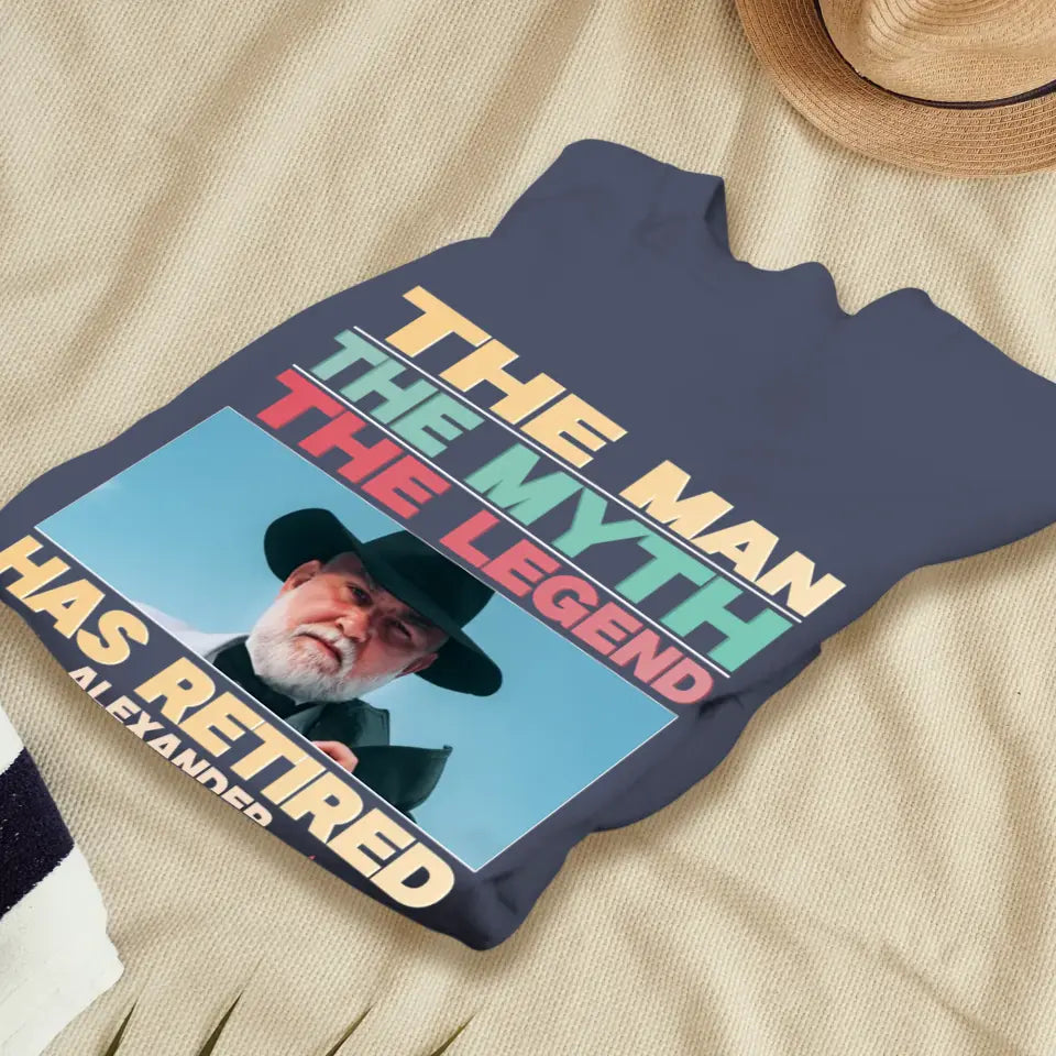 Retired Grandpa - Custom Photo - Personalized Gifts For Grandpa - T-Shirt