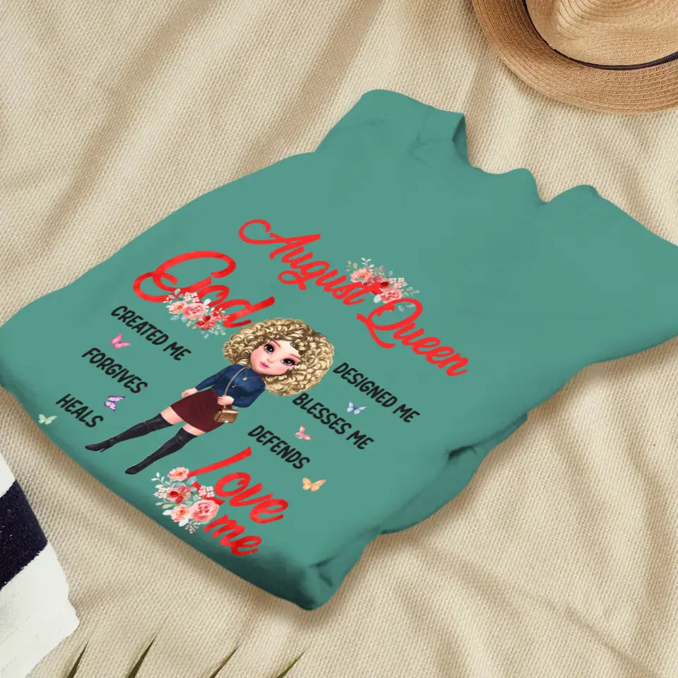 August Queen - Custom Month - Personalized Gifts For Mom - T-Shirt