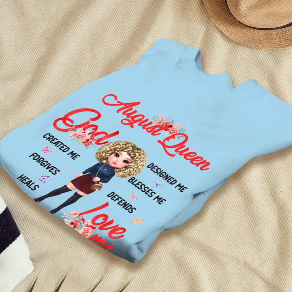 August Queen - Custom Month - Personalized Gifts For Mom - T-Shirt