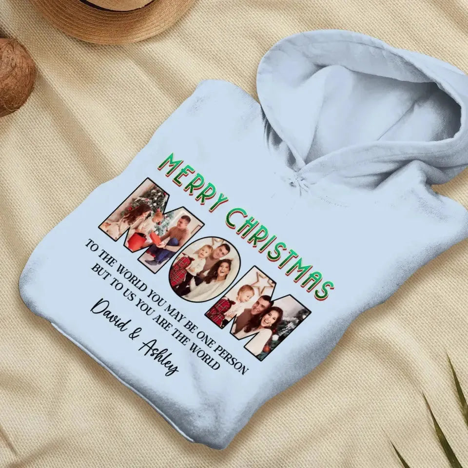 Merry Christmas Mom - Custom Name - Personalized Gifts For Mom - T-shirt