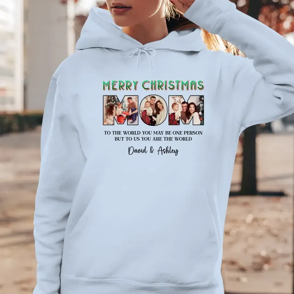 Merry Christmas Mom - Custom Name - Personalized Gifts For Mom - T-shirt