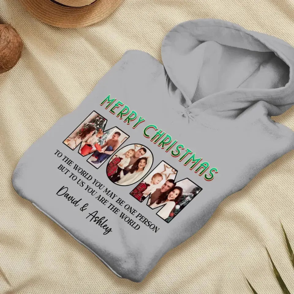 Merry Christmas Mom - Custom Name - Personalized Gifts For Mom - T-shirt