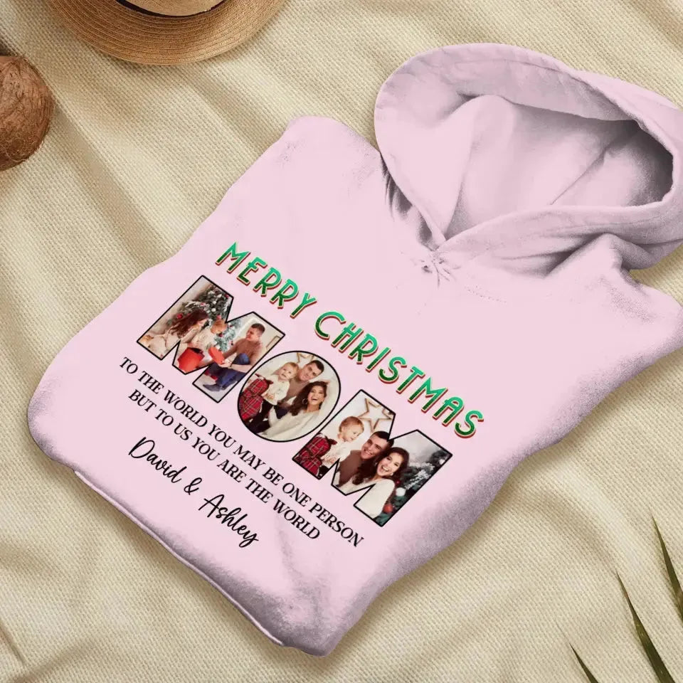 Merry Christmas Mom - Custom Name - Personalized Gifts For Mom - T-shirt