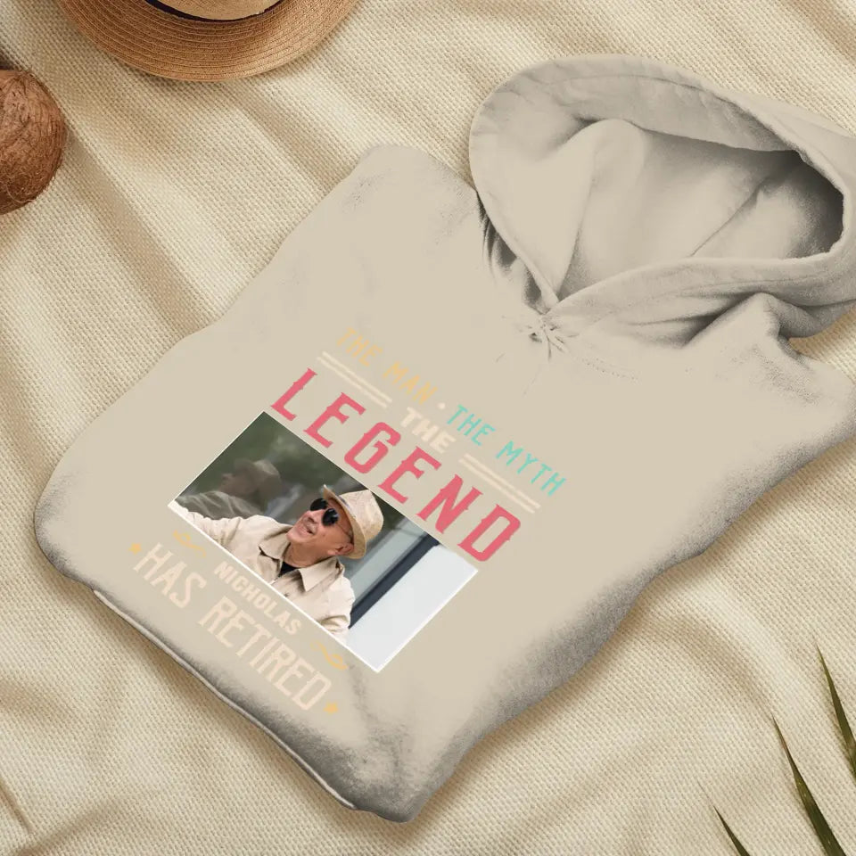 The Man Has Retired- Custom Photo - Personalized Gifts For Dad - Hoodie