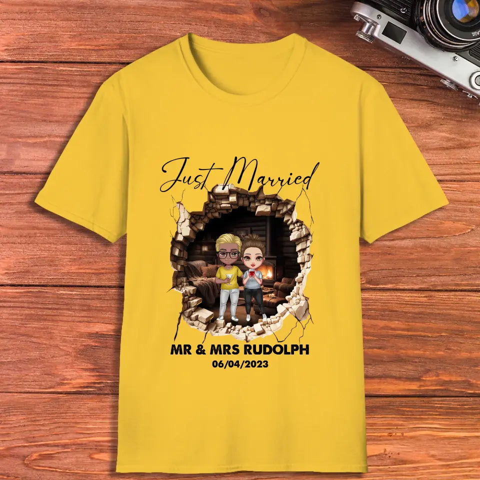 Just Married - Custom Name - Personalized Gifts for Couples - Unisex T-Shirt