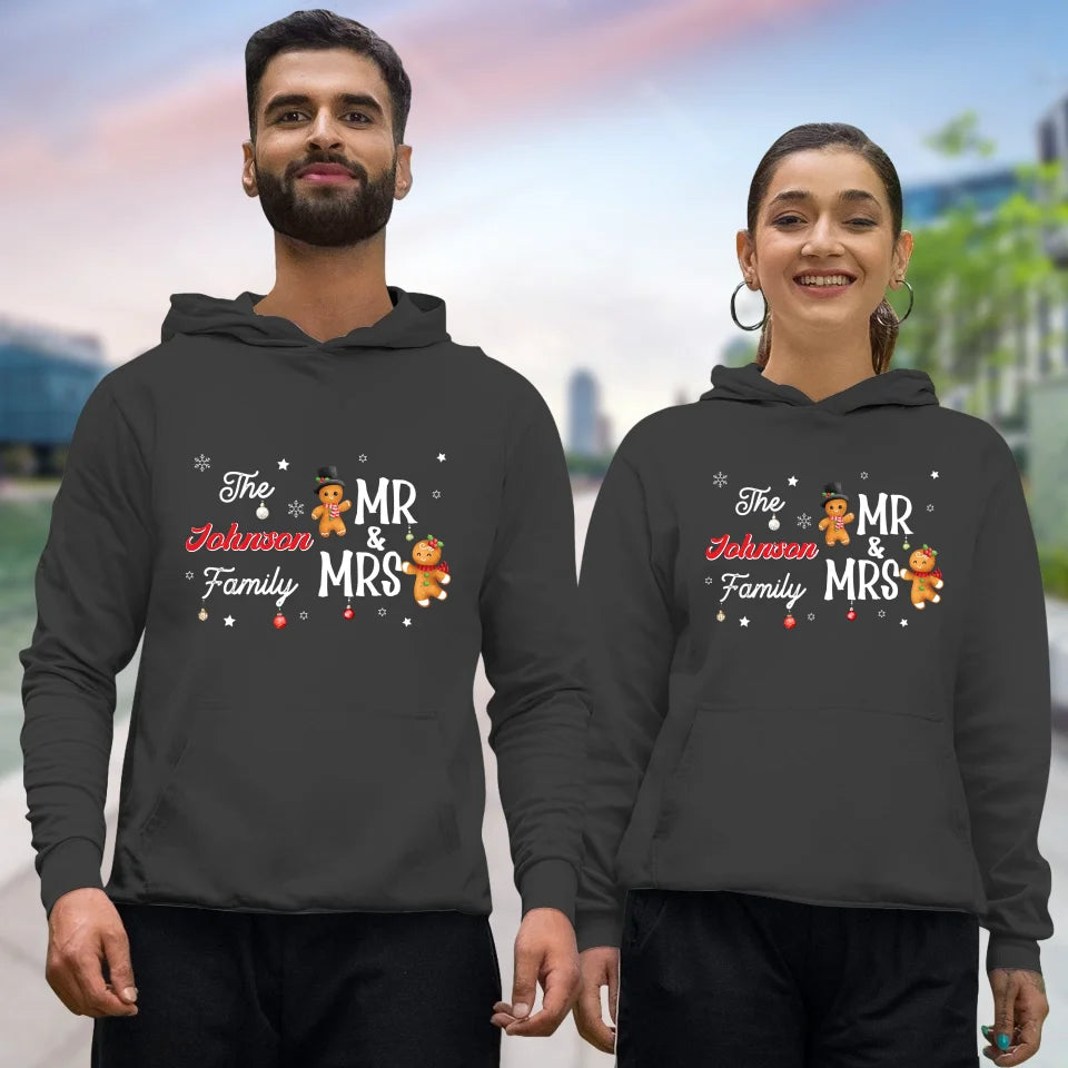 The Mr And Mrs Family Gingerbread - Custom Name - Personalized Gift For Couples - Unisex Hoodie