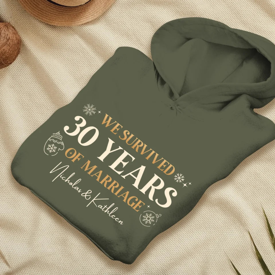 We Survived Many Years Of Marriage In Christmas Theme - Personalized Gift For Couples - Unisex Hoodie