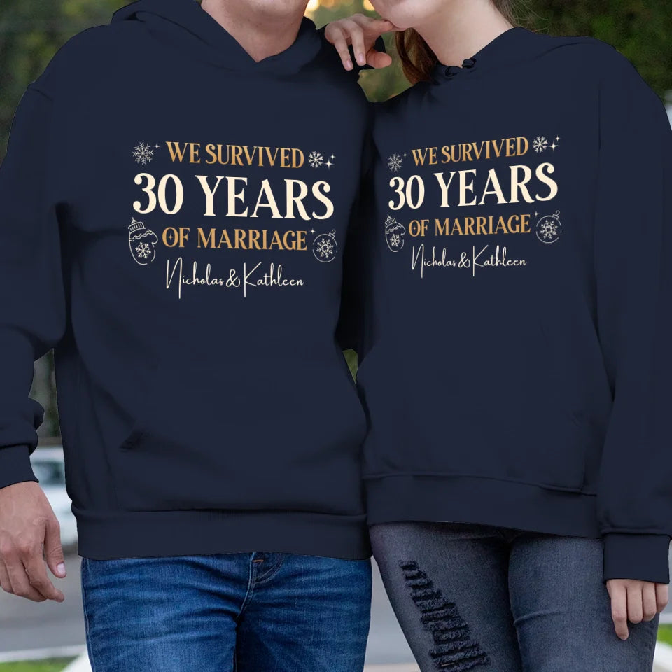 We Survived Many Years Of Marriage In Christmas Theme - Personalized Gift For Couples - Unisex Hoodie