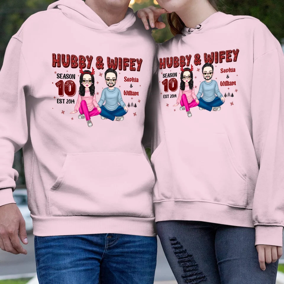 Hubby And Wifey With Christmas Plaid - Custom Name - Personalized Gift For Couples - Unisex Hoodie