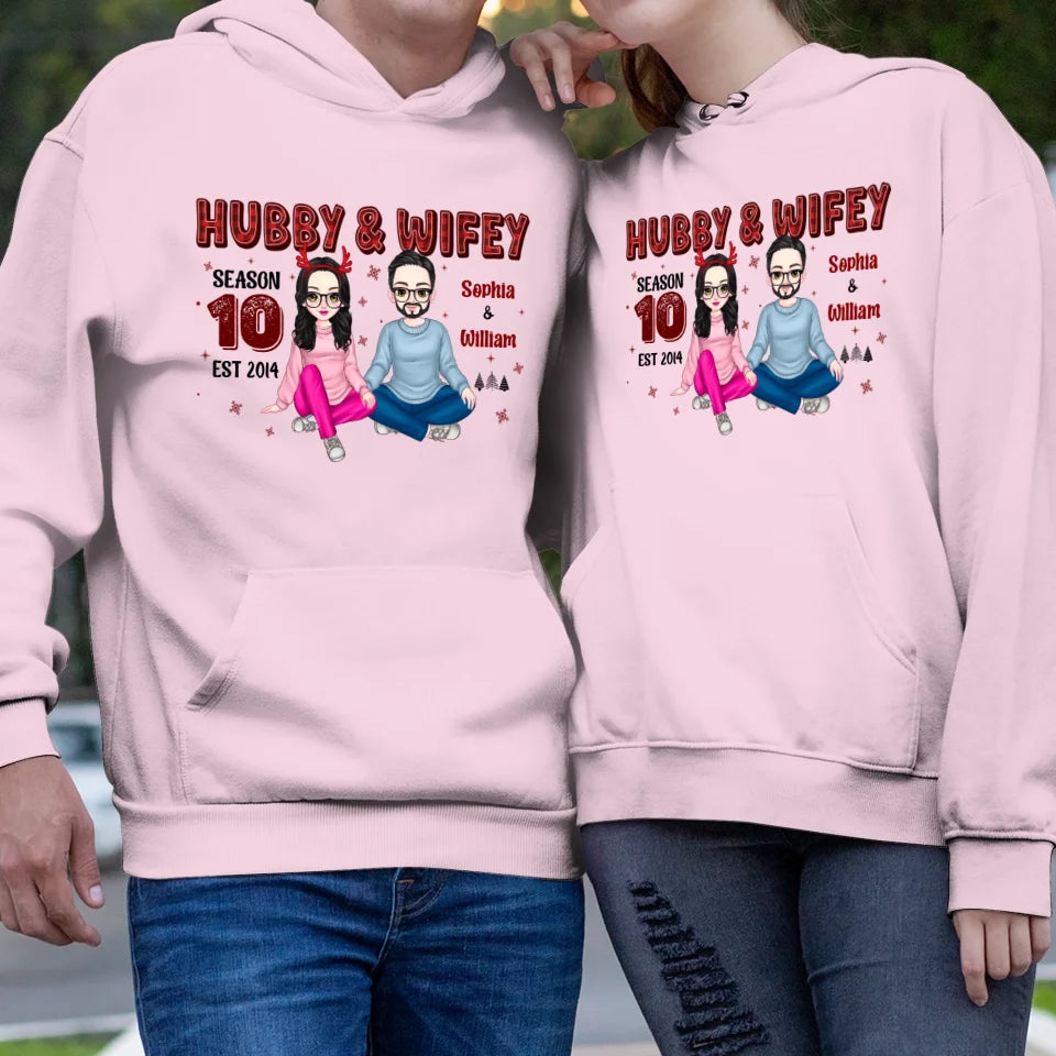 Hubby And Wifey With Christmas Plaid - Custom Name - Personalized Gift For Couples - Unisex Hoodie