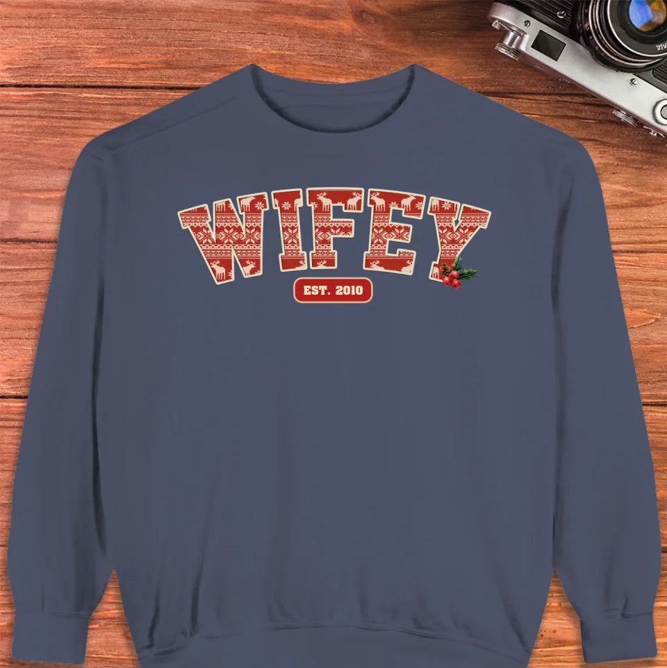 Wifey Pattern - Custom Name - Personalized Gift For Couples - Unisex Sweater