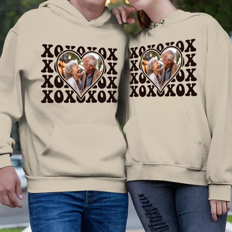 XOXO Symbolize Endless Love, Kisses For The Sweet Old Couple - Personalized Gifts For Couple - Unisex Hoodie