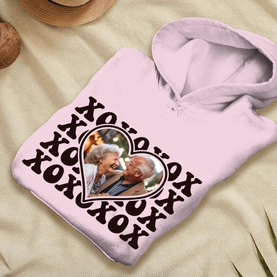 XOXO Symbolize Endless Love, Kisses For The Sweet Old Couple - Personalized Gifts For Couple - Unisex Hoodie