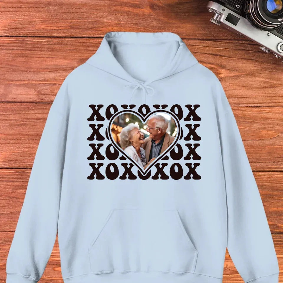 XOXO Symbolize Endless Love, Kisses For The Sweet Old Couple - Personalized Gifts For Couple - Unisex Hoodie