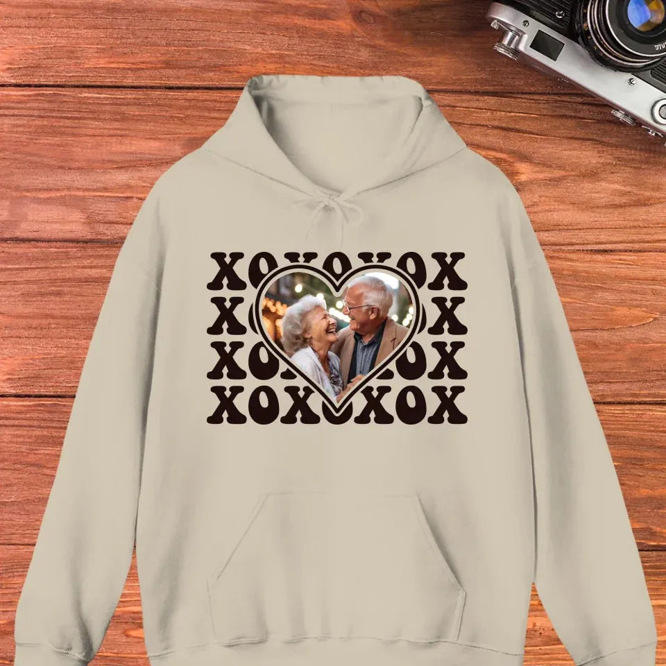 XOXO Symbolize Endless Love, Kisses For The Sweet Old Couple - Personalized Gifts For Couple - Unisex Hoodie