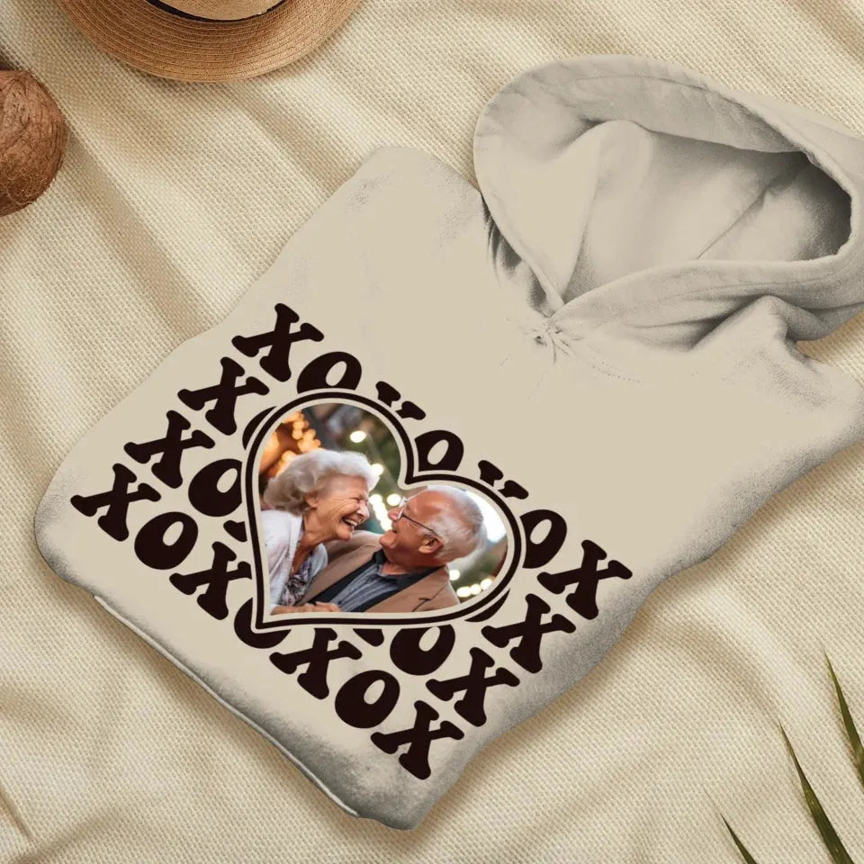 XOXO Symbolize Endless Love, Kisses For The Sweet Old Couple - Personalized Gifts For Couple - Unisex Hoodie