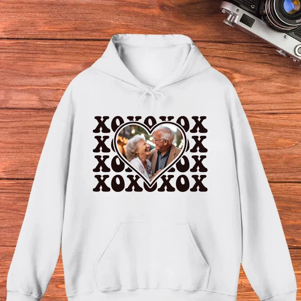 XOXO Symbolize Endless Love, Kisses For The Sweet Old Couple - Personalized Gifts For Couple - Unisex Hoodie