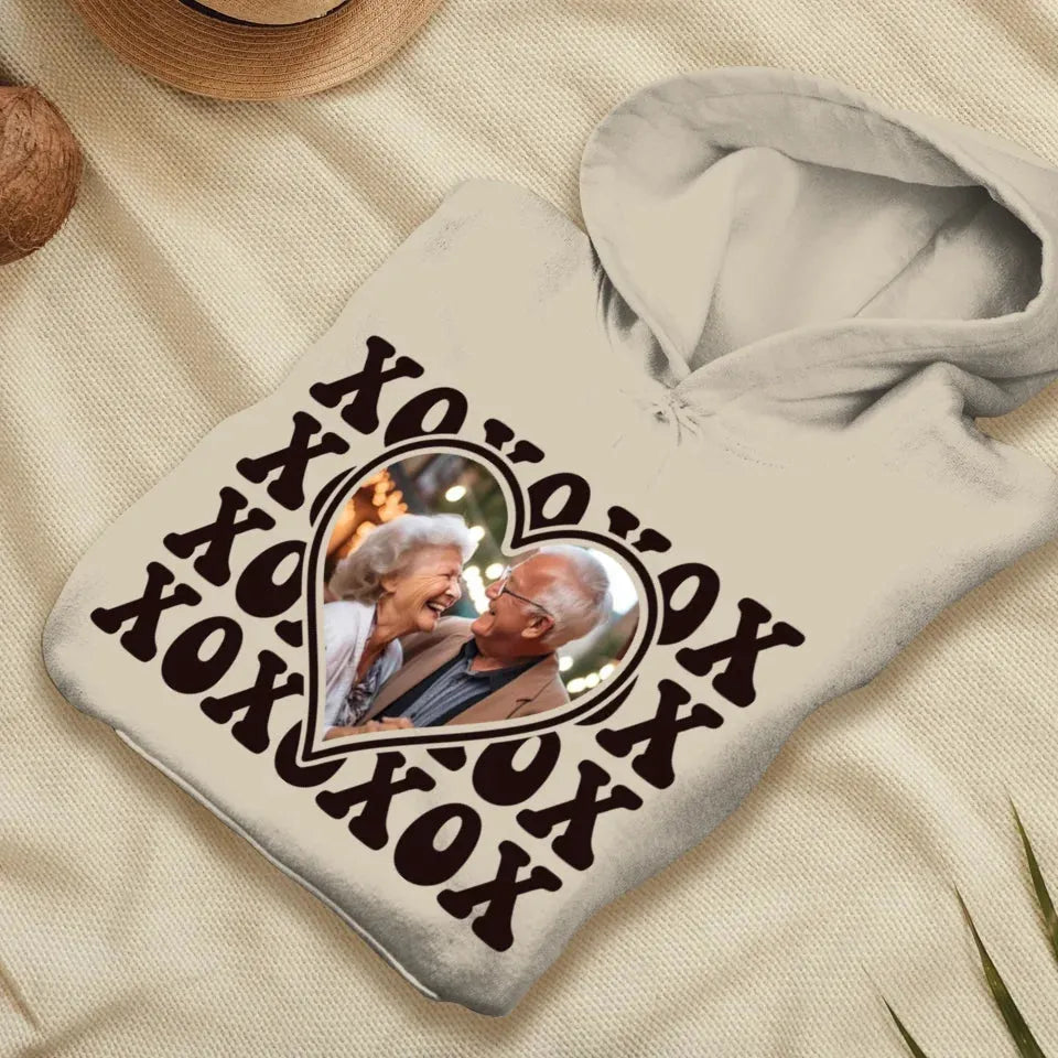 XOXO Symbolize Endless Love, Kisses For The Sweet Old Couple - Personalized Gifts For Couple - Unisex Hoodie