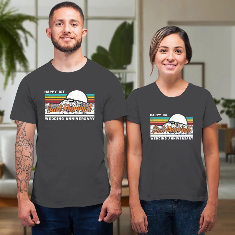 Just Married Retro - Personalized Gifts For Couples - Unisex T-Shirt