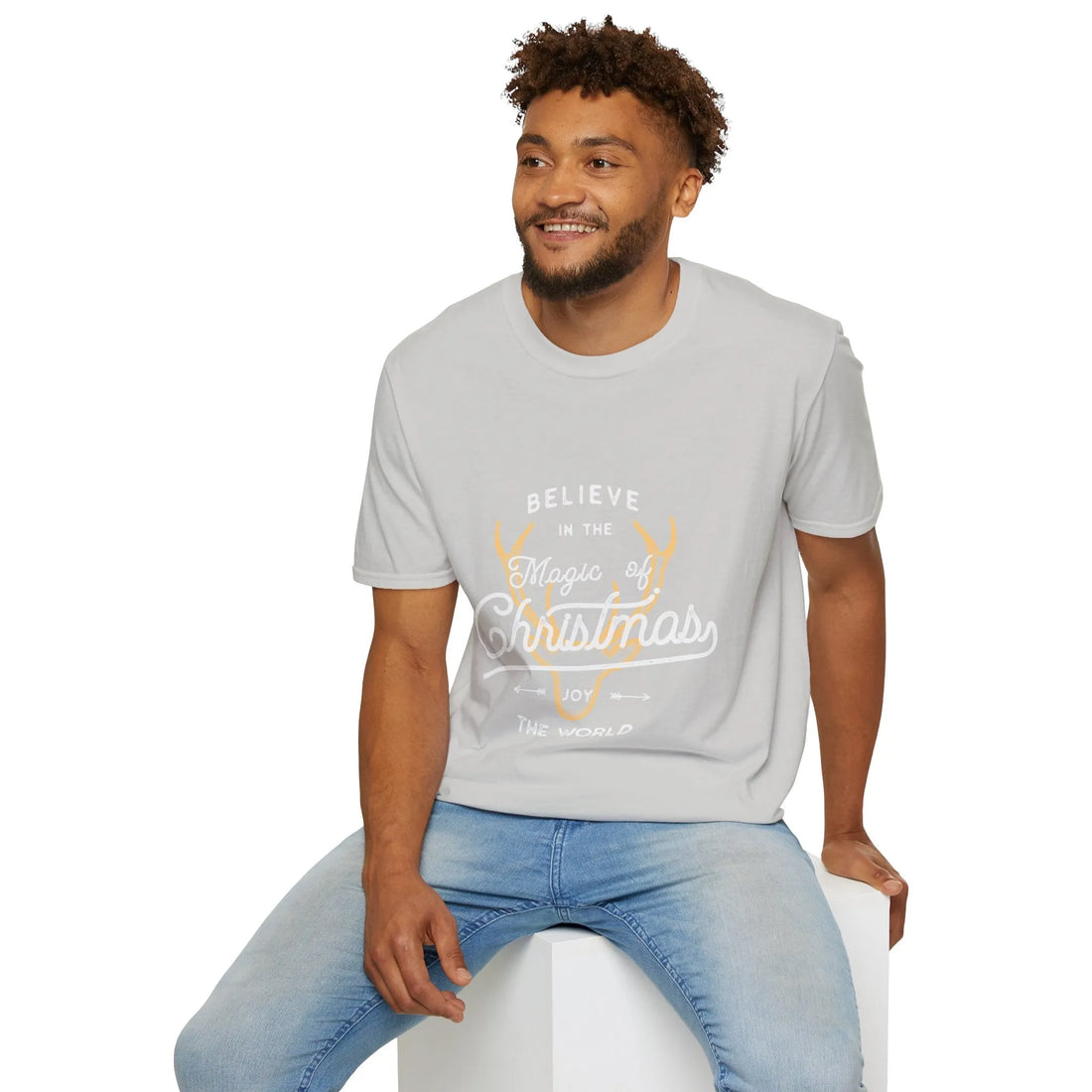 Believe In The Magic Of Christmas - Unisex T-Shirt